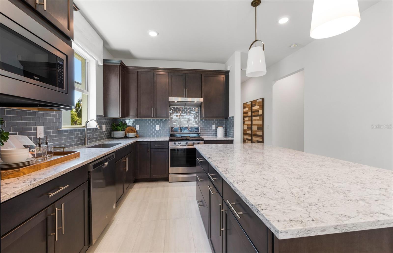 Image 6 of 41 For 10478 Sea Breeze Ridge Drive