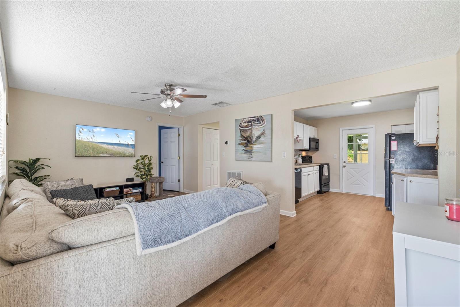 Image 2 of 25 For 5685 67th Avenue N 113
