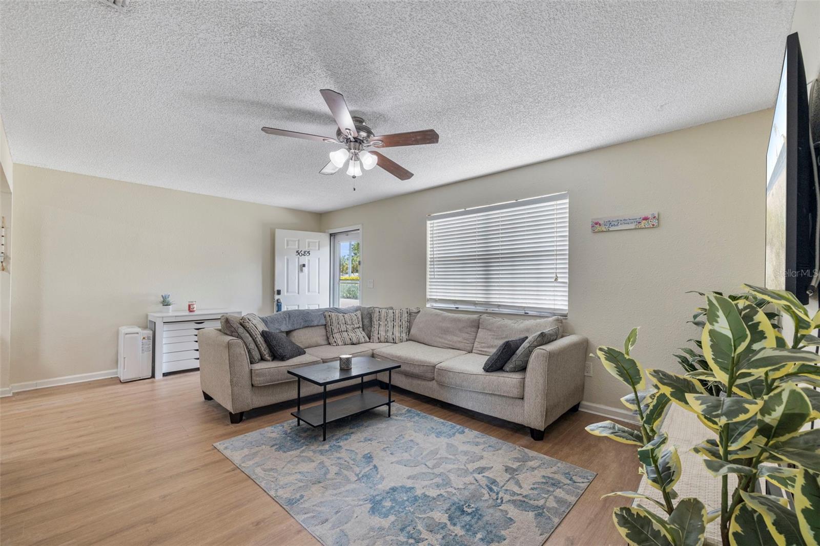 Image 9 of 25 For 5685 67th Avenue N 113