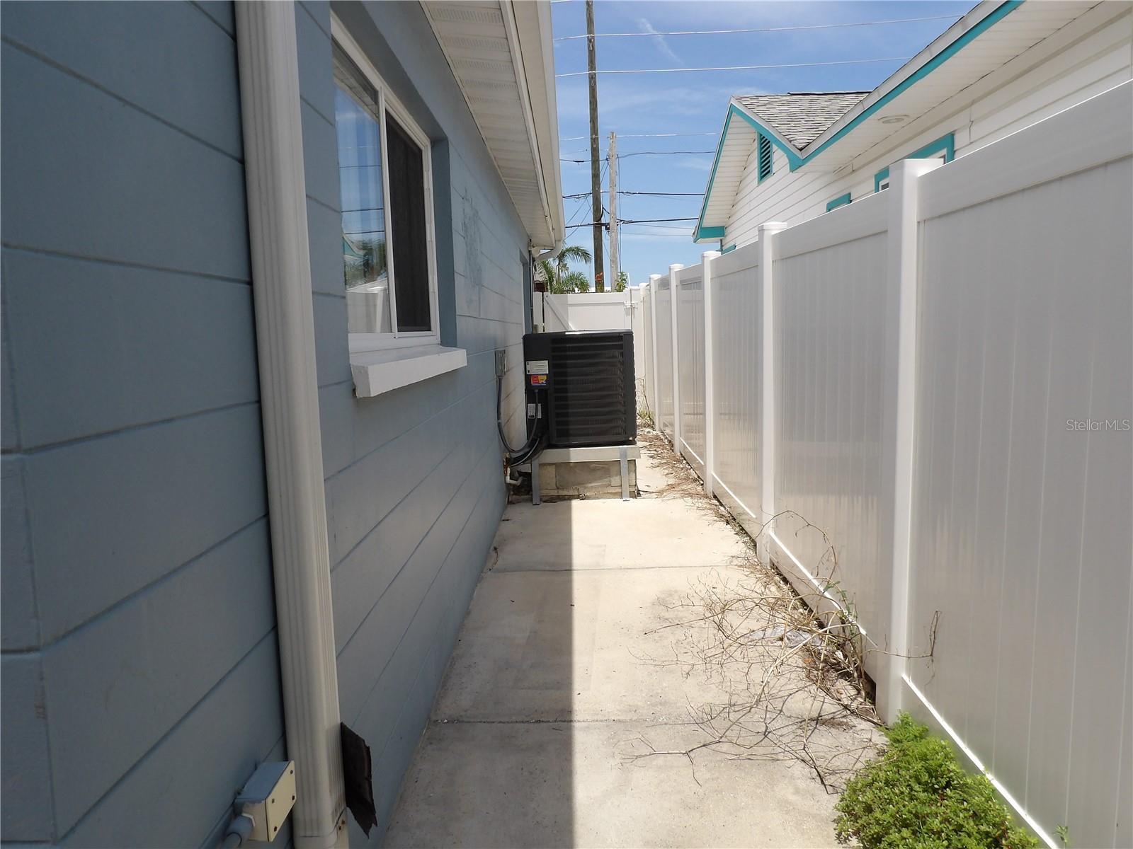 Image 15 of 15 For 14900 Bayshore Drive