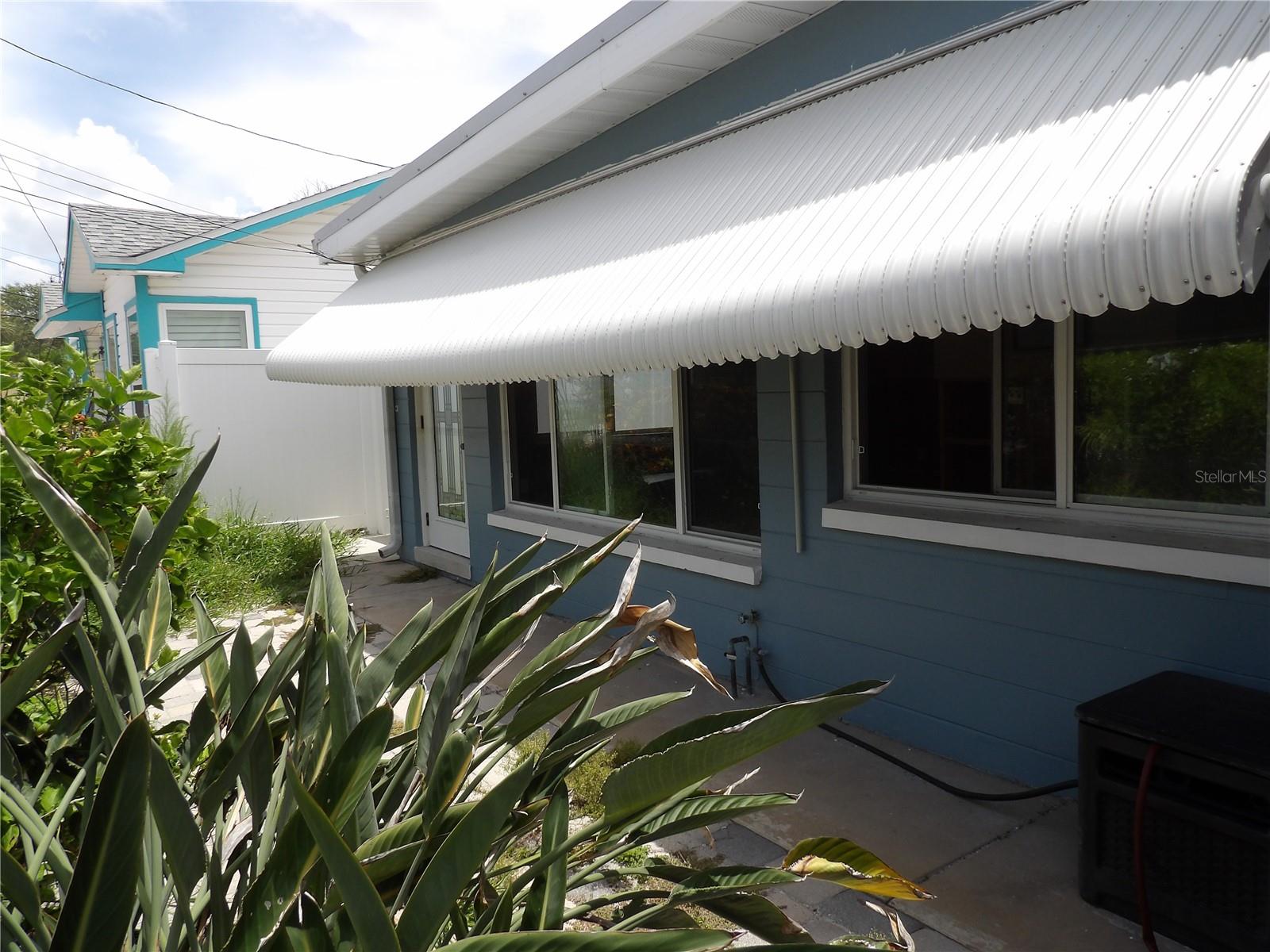 Image 2 of 15 For 14900 Bayshore Drive