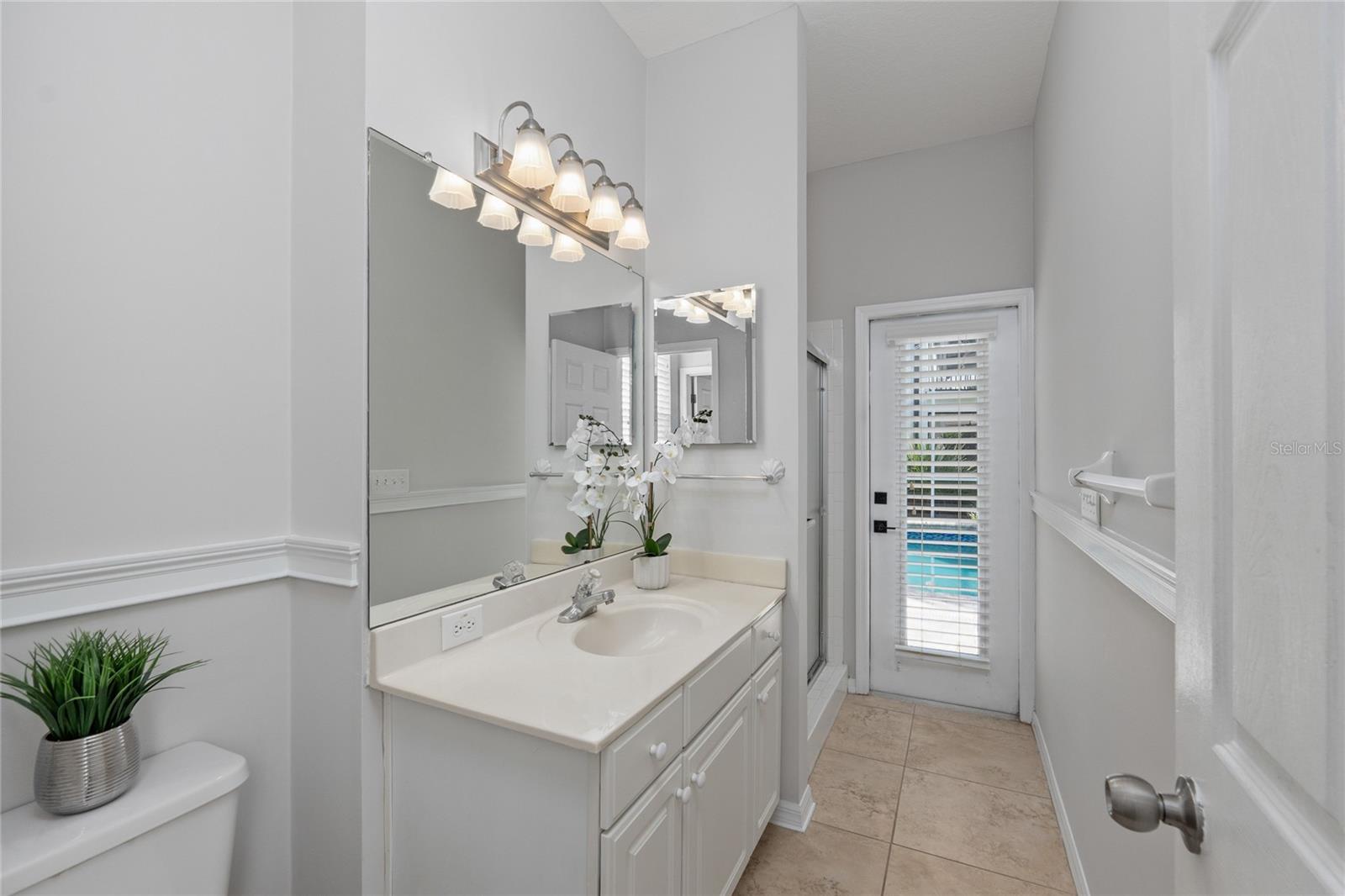 Image 42 of 60 For 15619 Shoal Creek Place