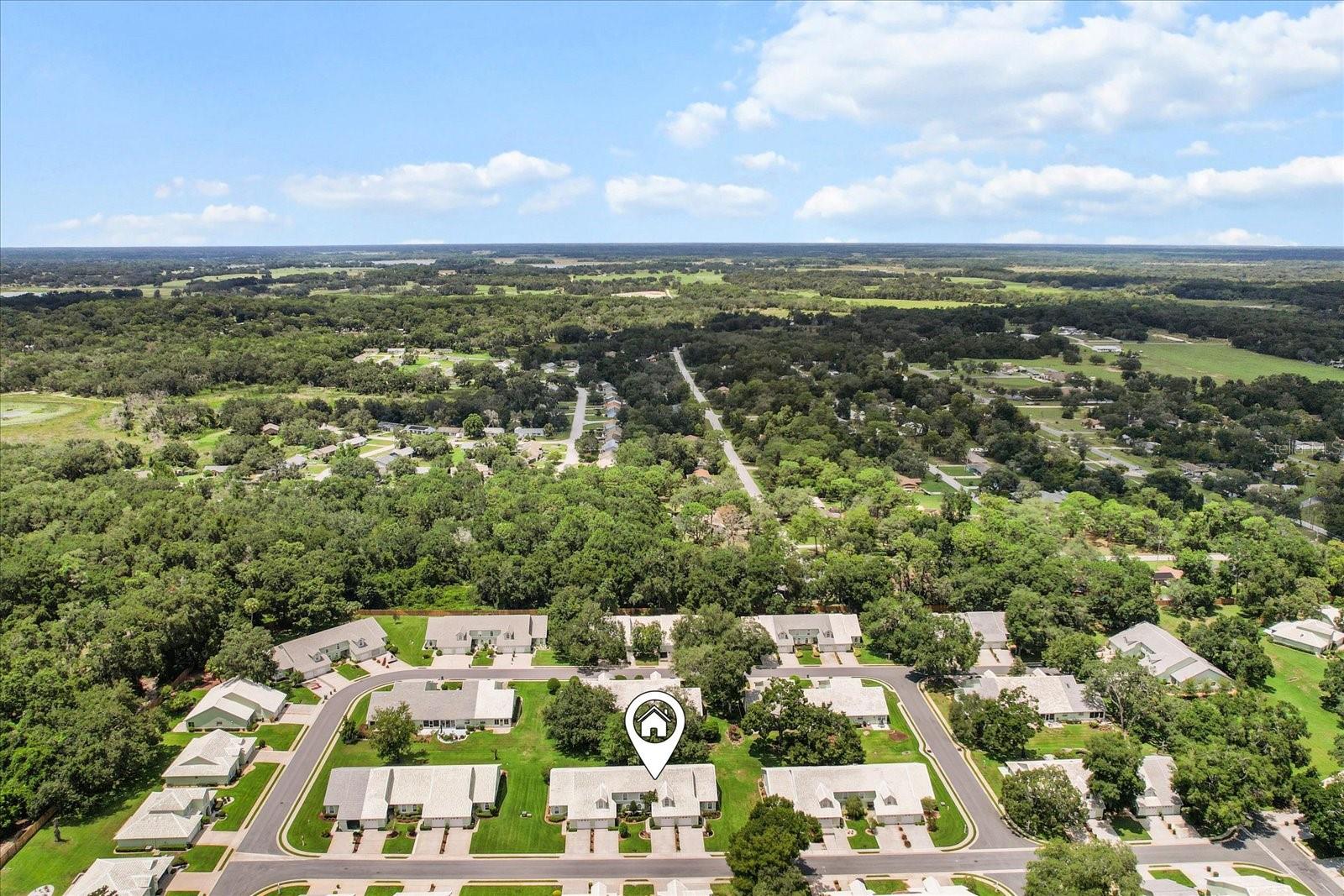 Image 6 of 46 For 824 Lanark Drive