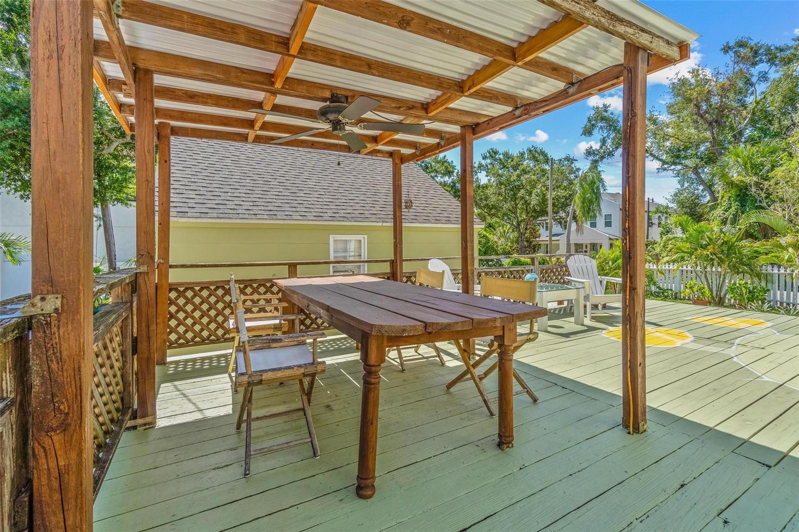 Image 31 of 42 For 629 24th Avenue N