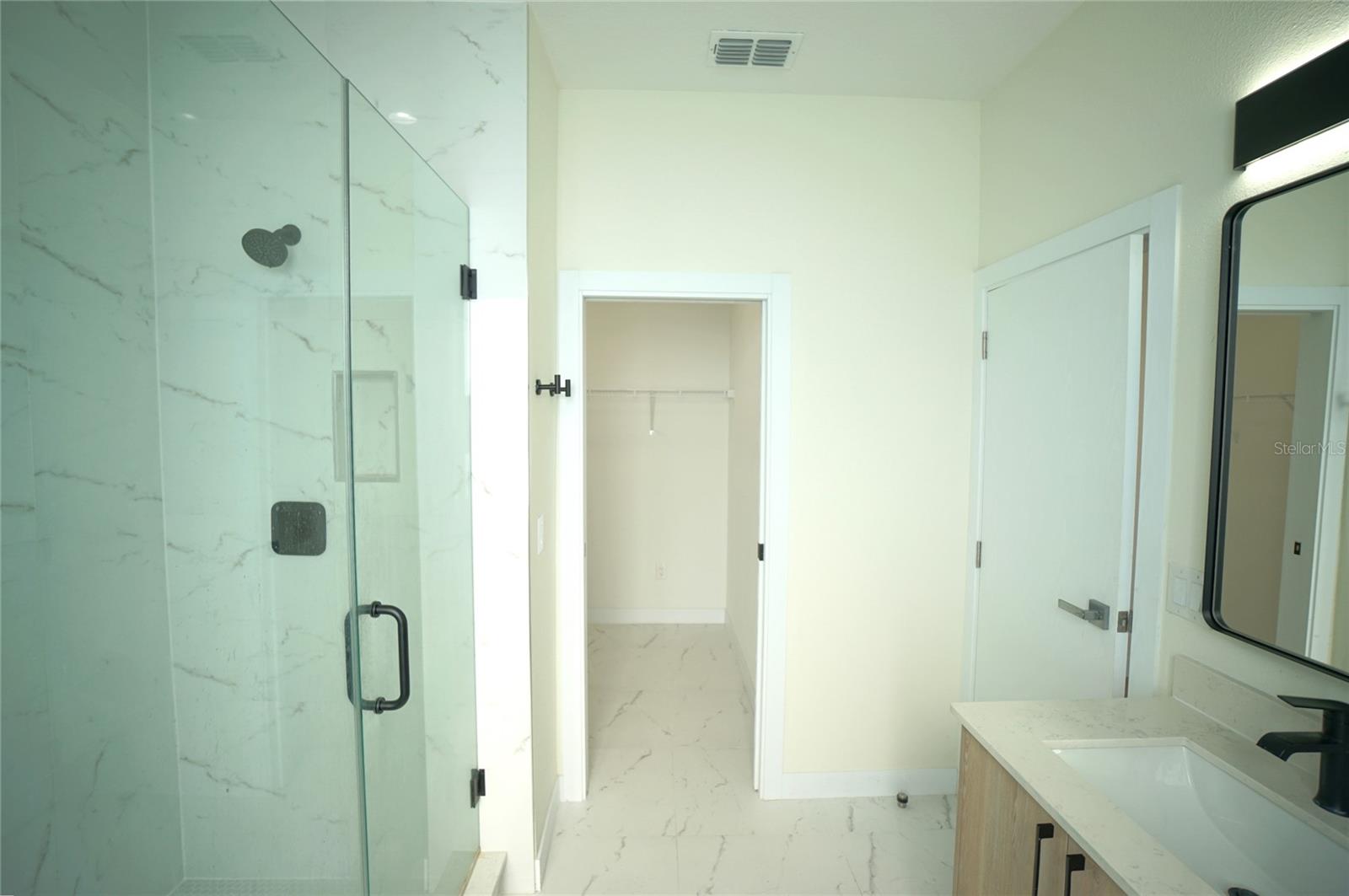 Image 10 of 16 For 4342 Villa Alina Court