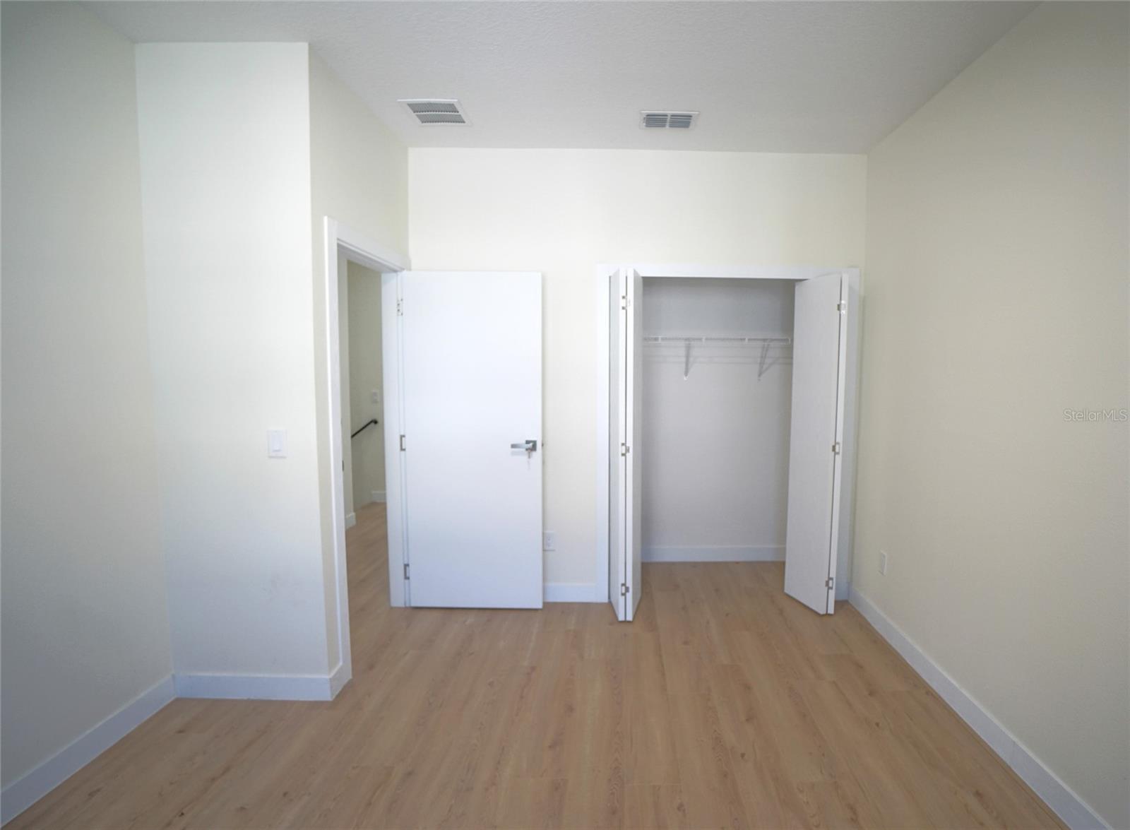 Image 13 of 16 For 4342 Villa Alina Court
