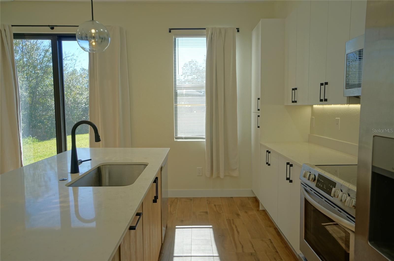 Image 4 of 16 For 4342 Villa Alina Court