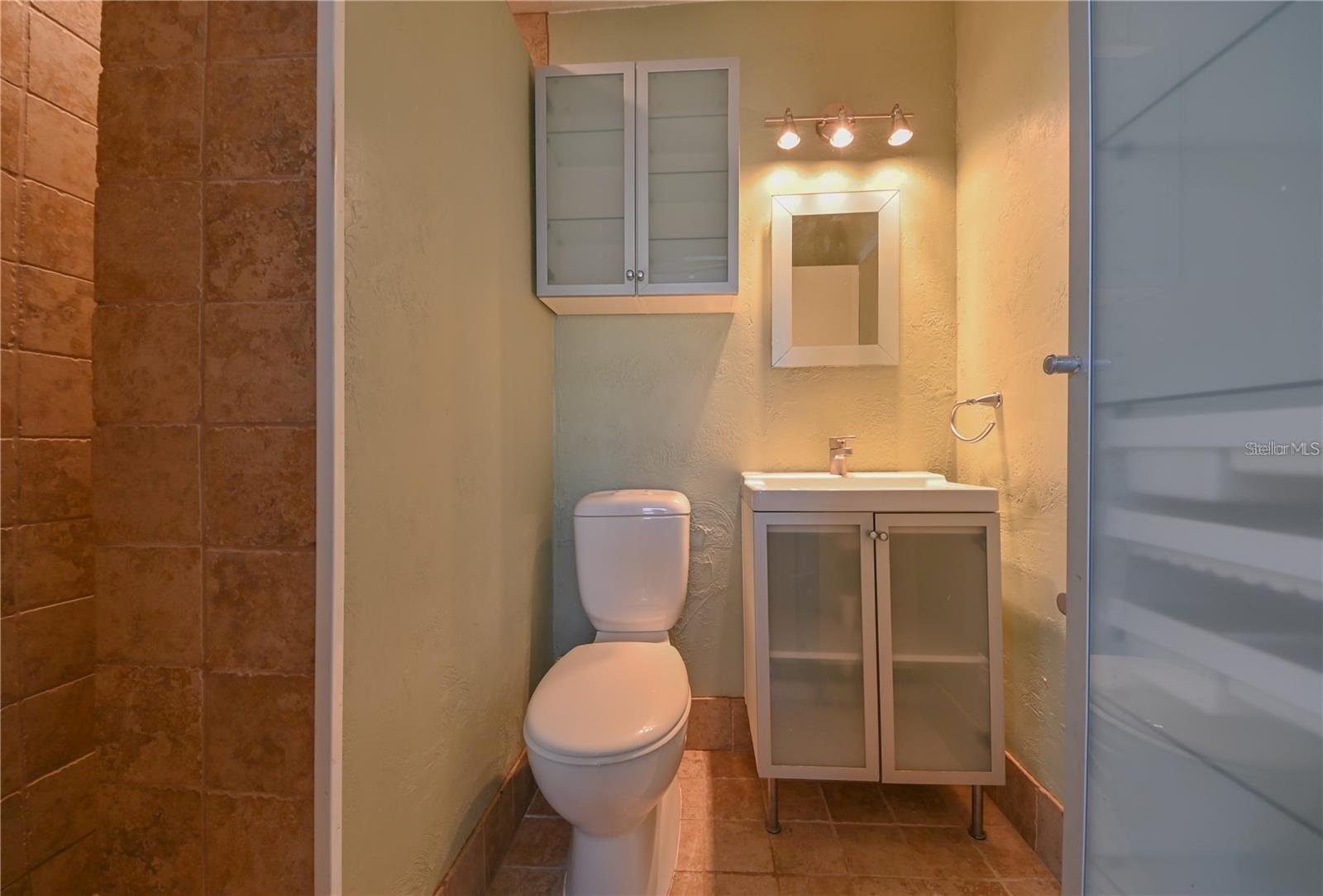 Image 31 of 47 For 3035 Granville Court N