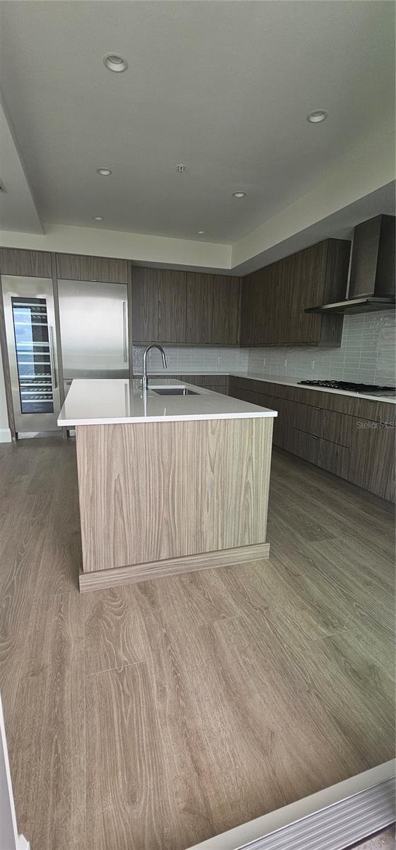 Image 17 of 32 For 2910 Barcelona Street 503