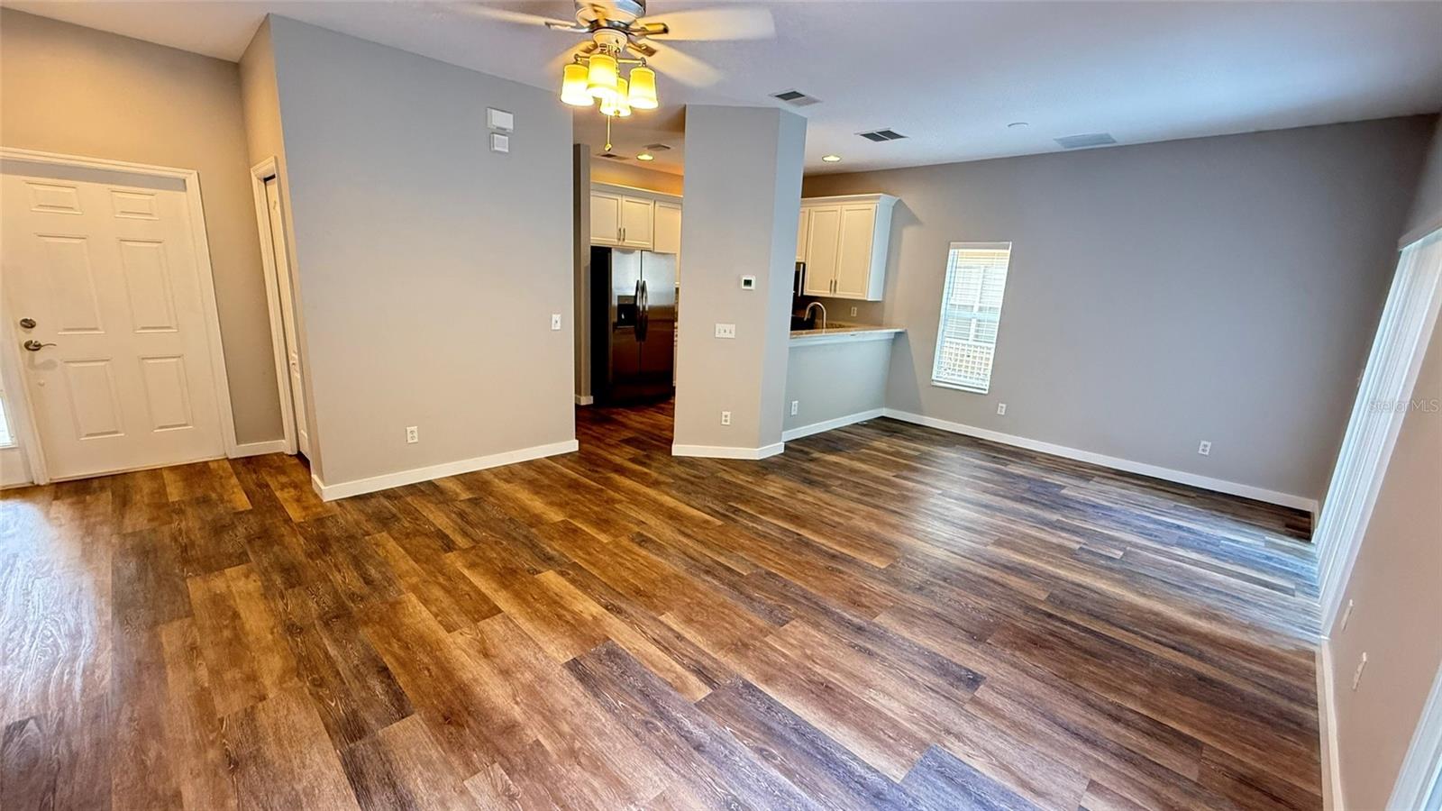 Image 14 of 41 For 20227 Vintage Oaks Place