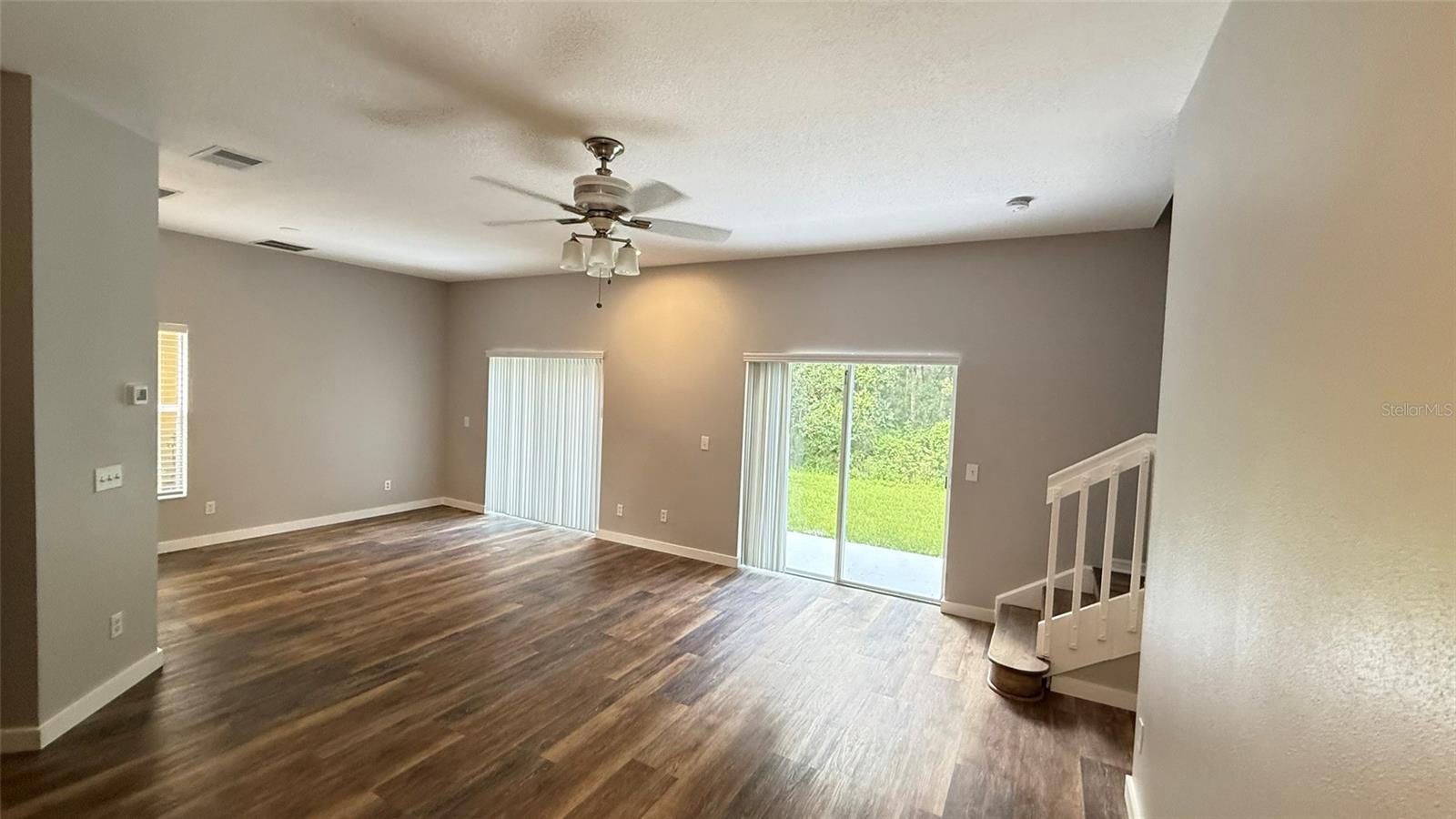 Image 15 of 41 For 20227 Vintage Oaks Place