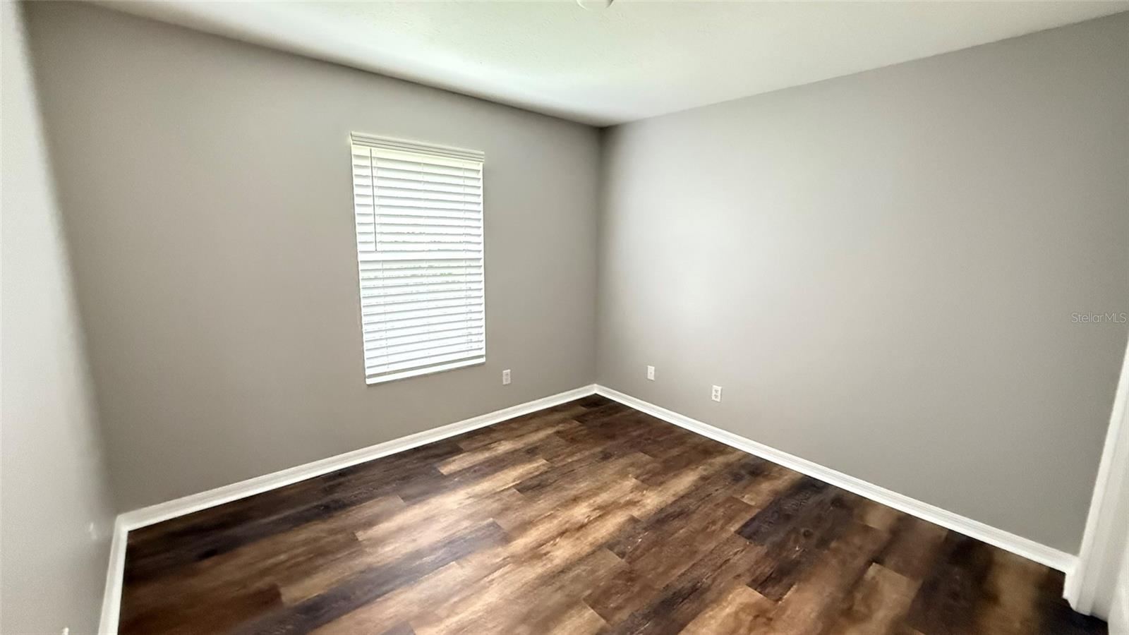 Image 21 of 41 For 20227 Vintage Oaks Place