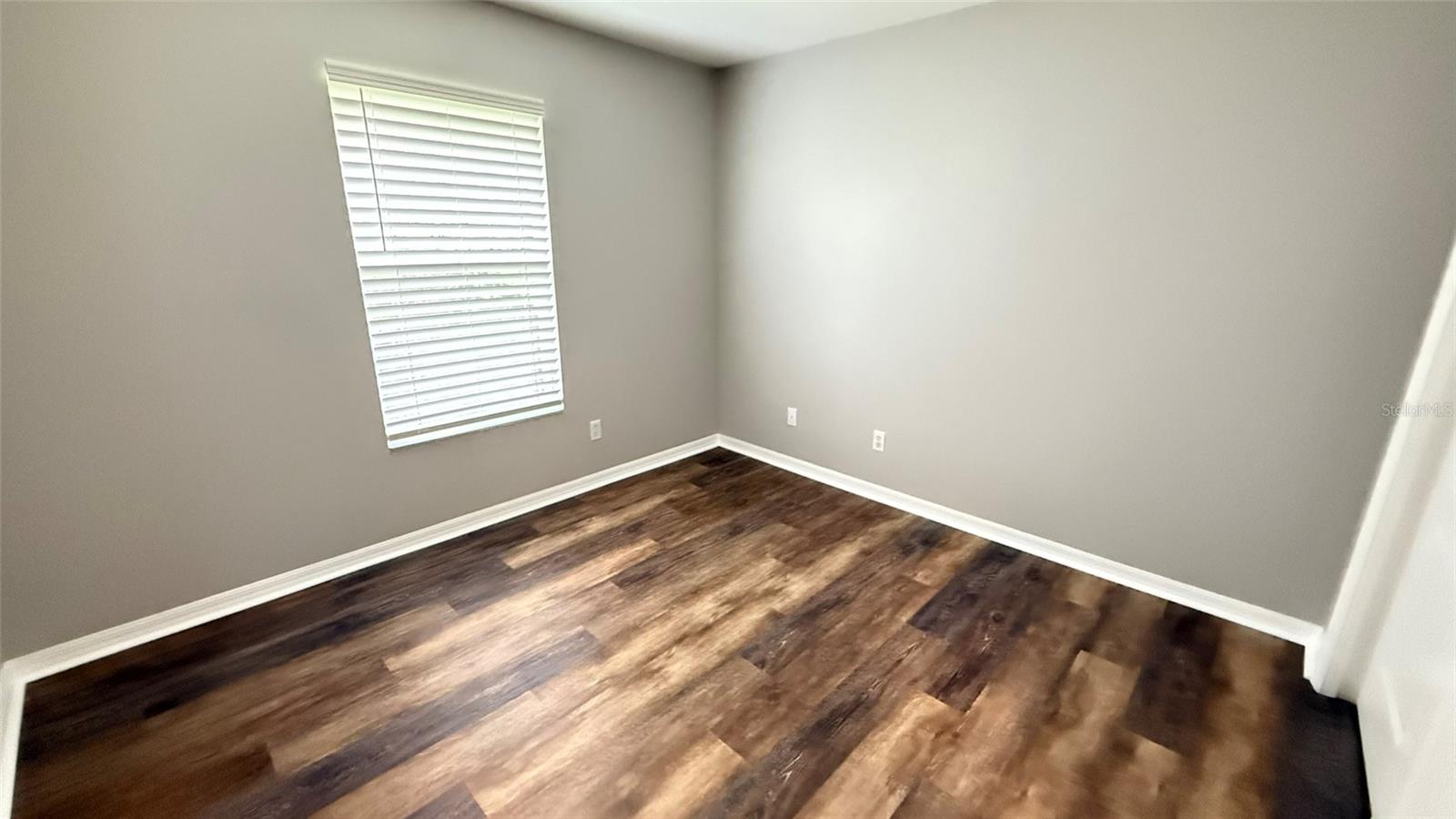 Image 22 of 41 For 20227 Vintage Oaks Place