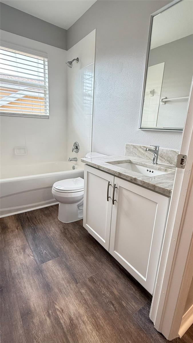 Image 27 of 41 For 20227 Vintage Oaks Place