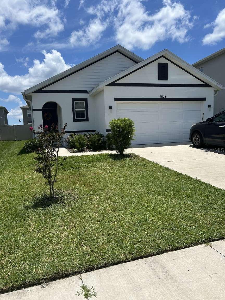 Image 2 of 15 For 16122 Soft Fern Trace