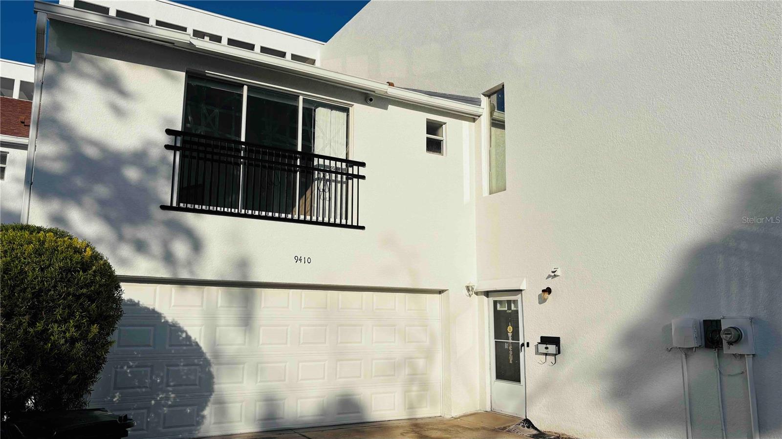 Image 30 of 33 For 9410 Citrus Glen Place