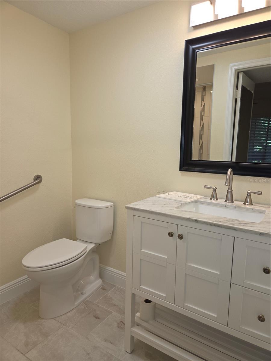 Image 10 of 13 For 11722 Raintree Lake Lane A