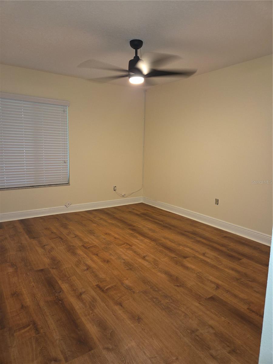 Image 8 of 13 For 11722 Raintree Lake Lane A