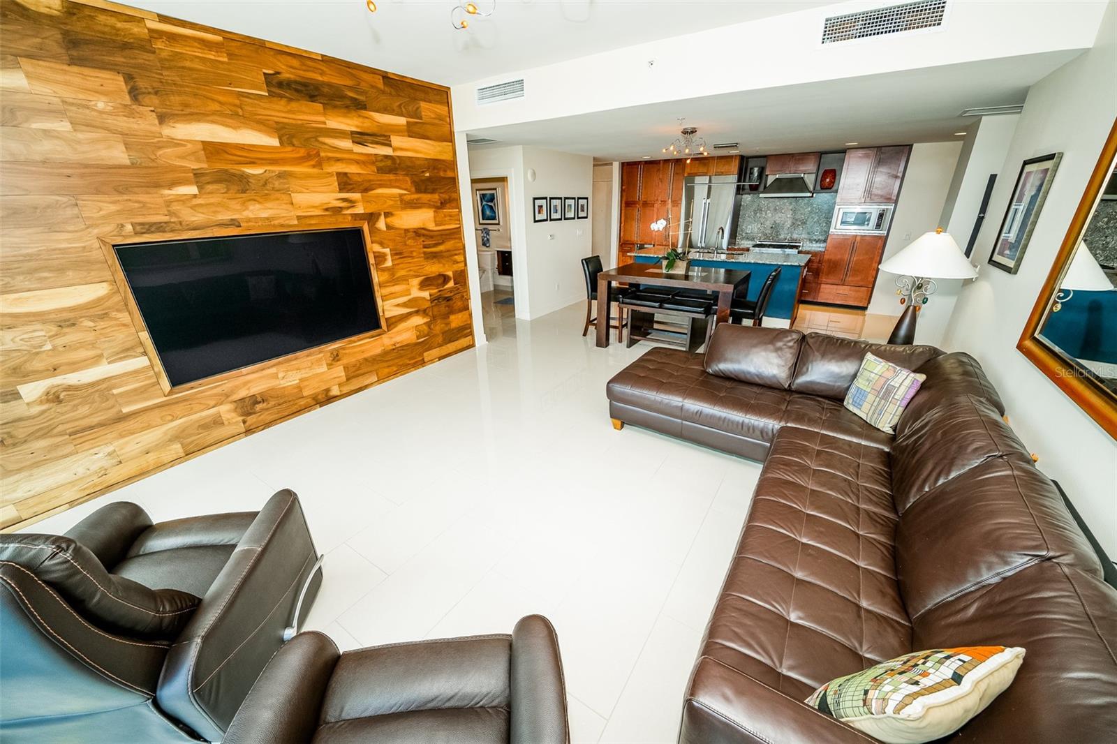 Image 21 of 61 For 1120 Kennedy Boulevard 1212