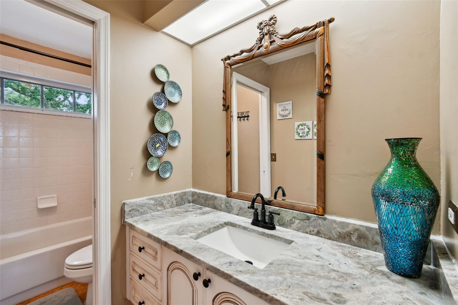 Image 31 of 100 For 17737 Esprit Drive