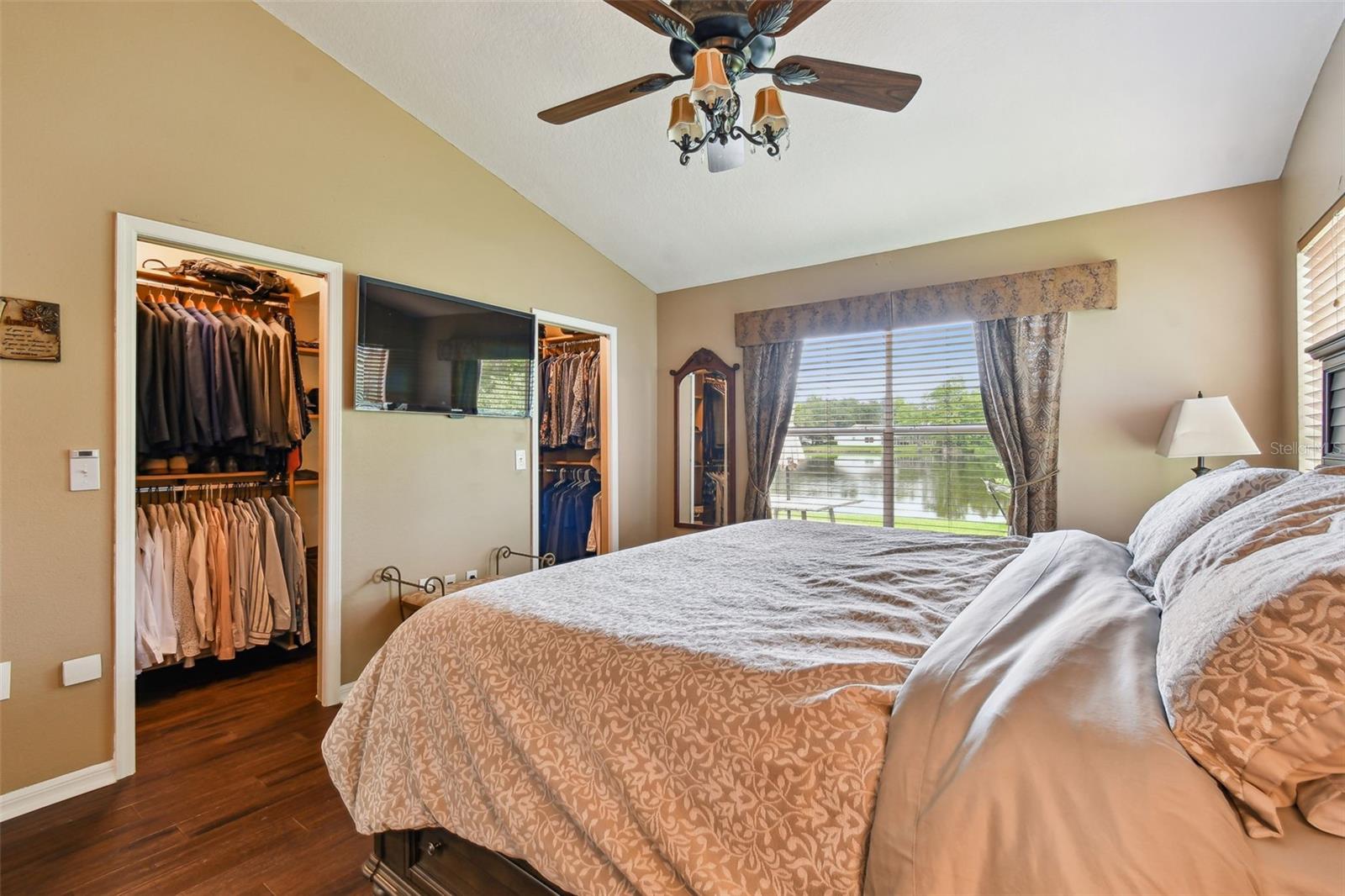 Image 40 of 100 For 17737 Esprit Drive