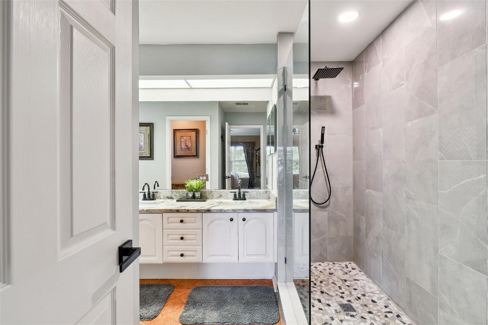 Image 45 of 100 For 17737 Esprit Drive