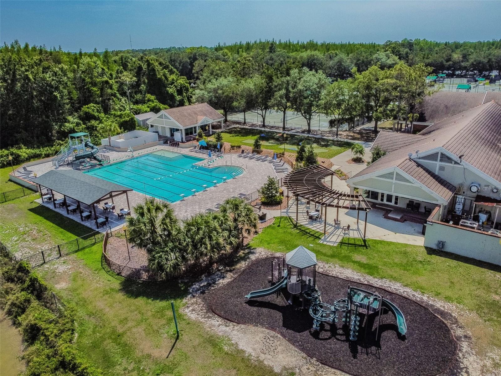 Image 95 of 100 For 17737 Esprit Drive