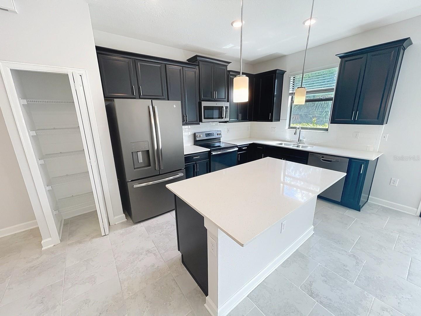 Image 11 of 61 For 1247 Payne Stewart Drive