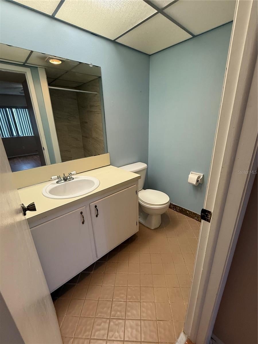 Image 15 of 25 For 3300 Fox Chase Circle N 232