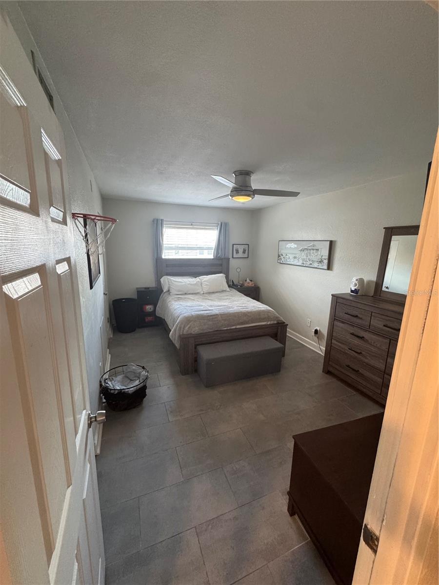 Image 11 of 28 For 555 3rd Street N 13