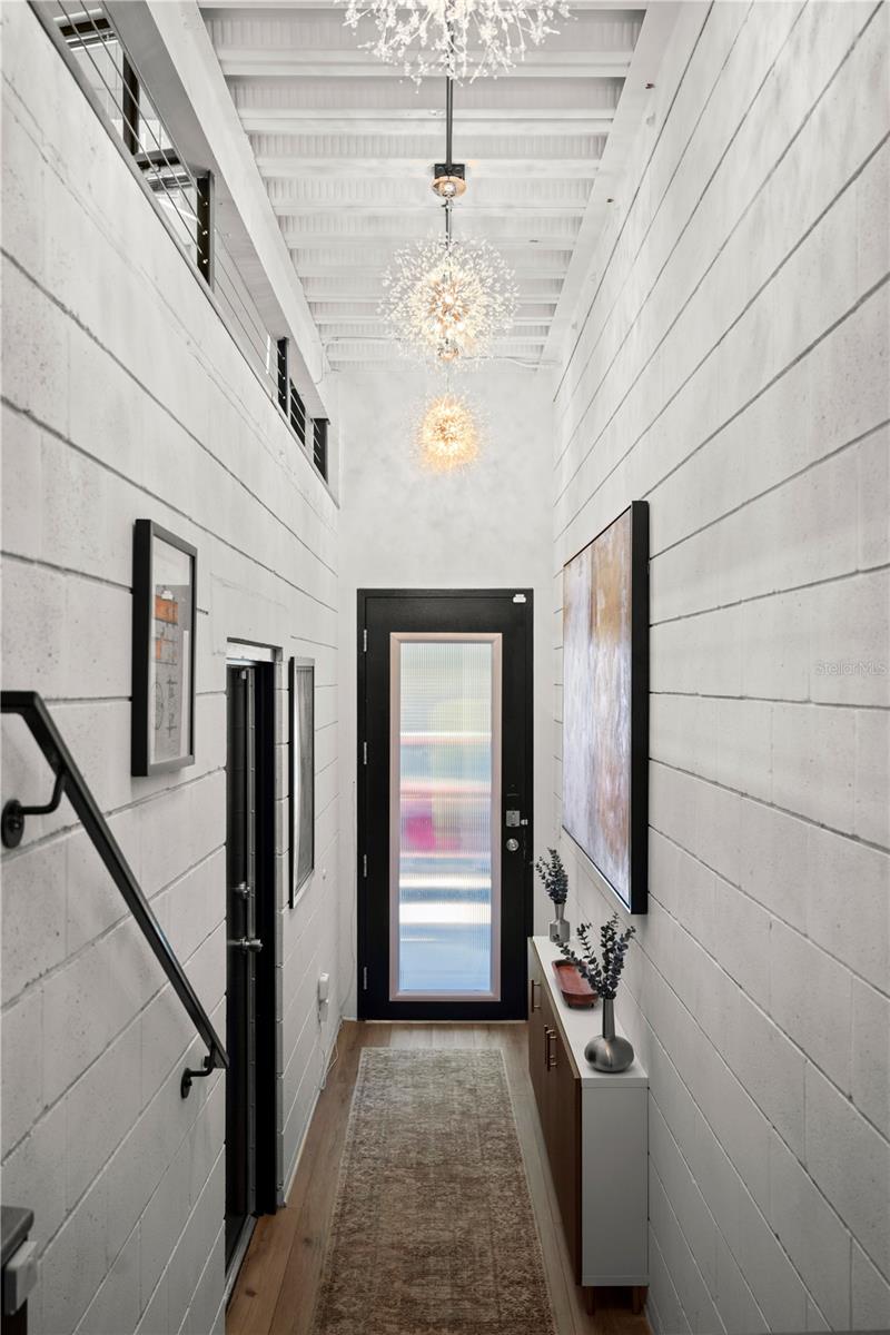 Image 2 of 28 For 1312 Washington Street