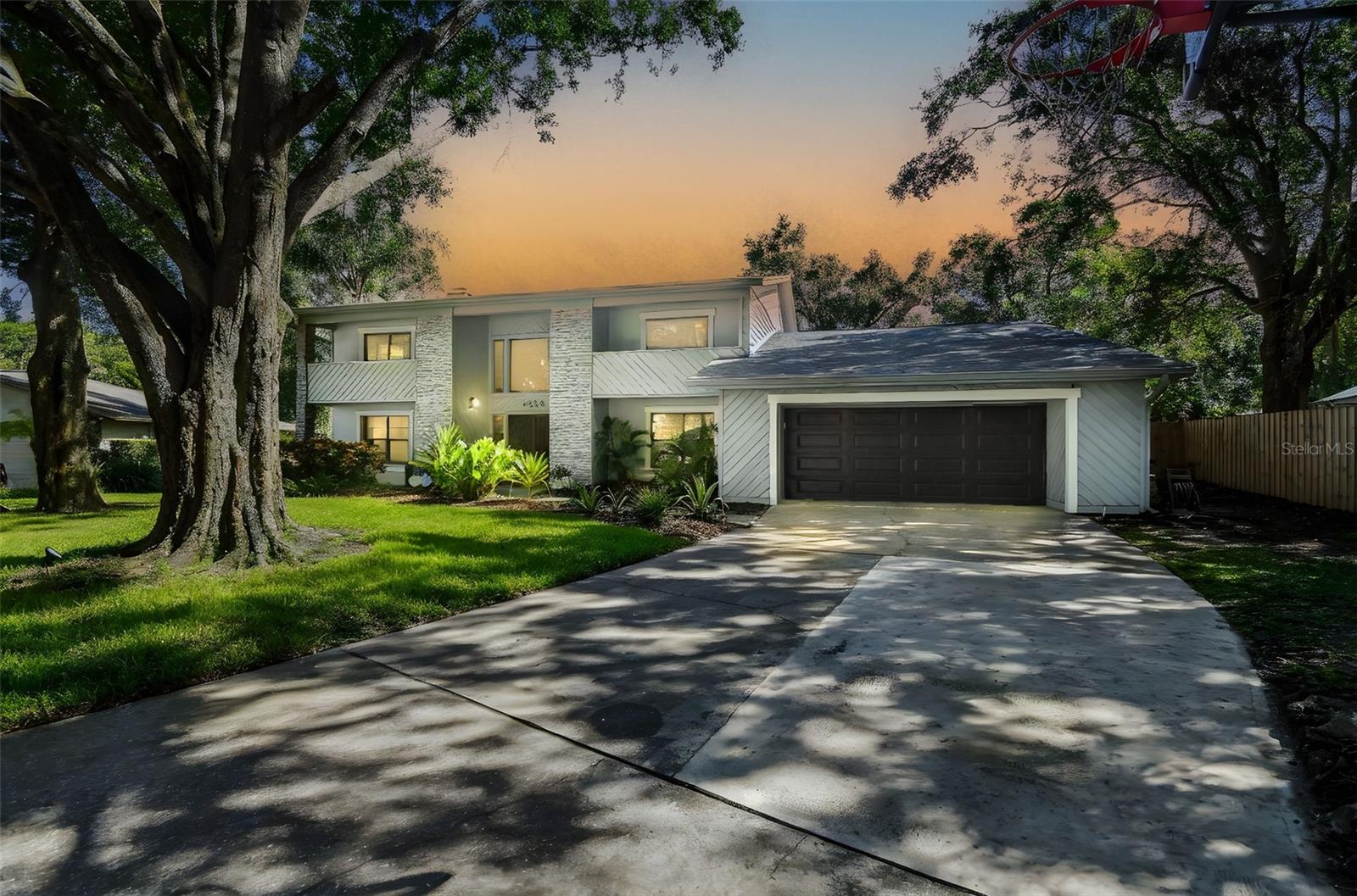 Image 94 of 100 For 3217 Stoneybrook Lane