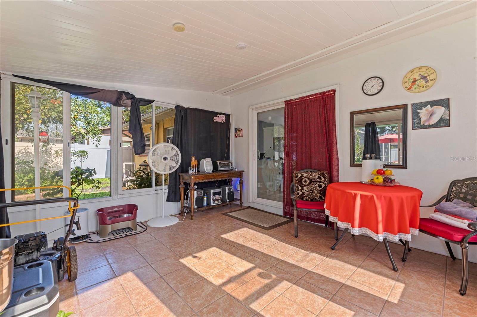 Image 20 of 27 For 4360 82nd Avenue N