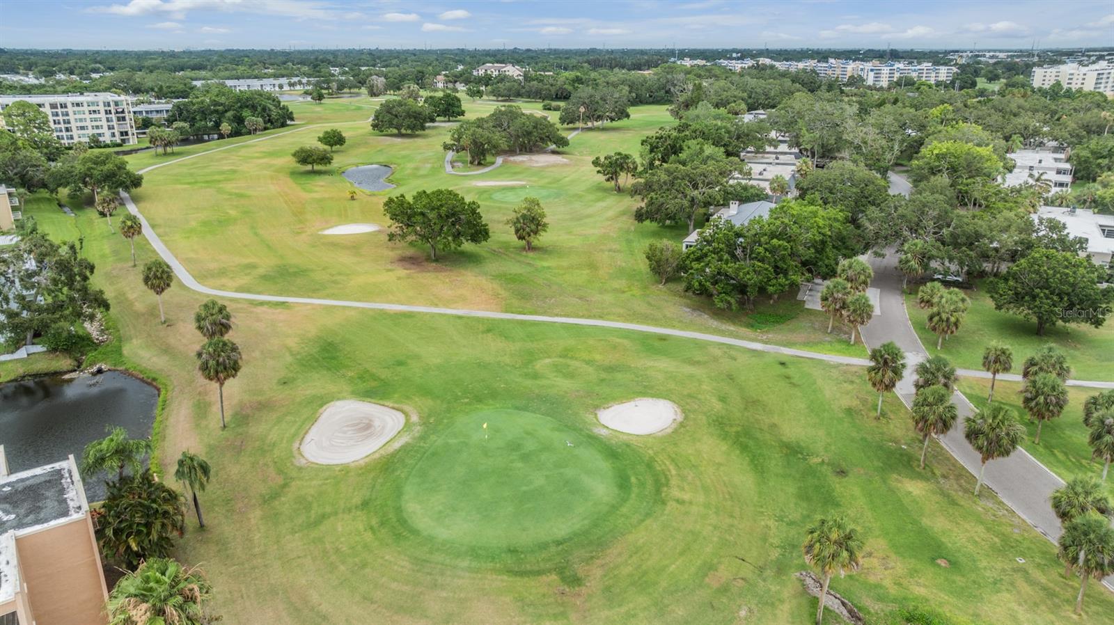 Image 33 of 39 For 225 Country Club Drive E246