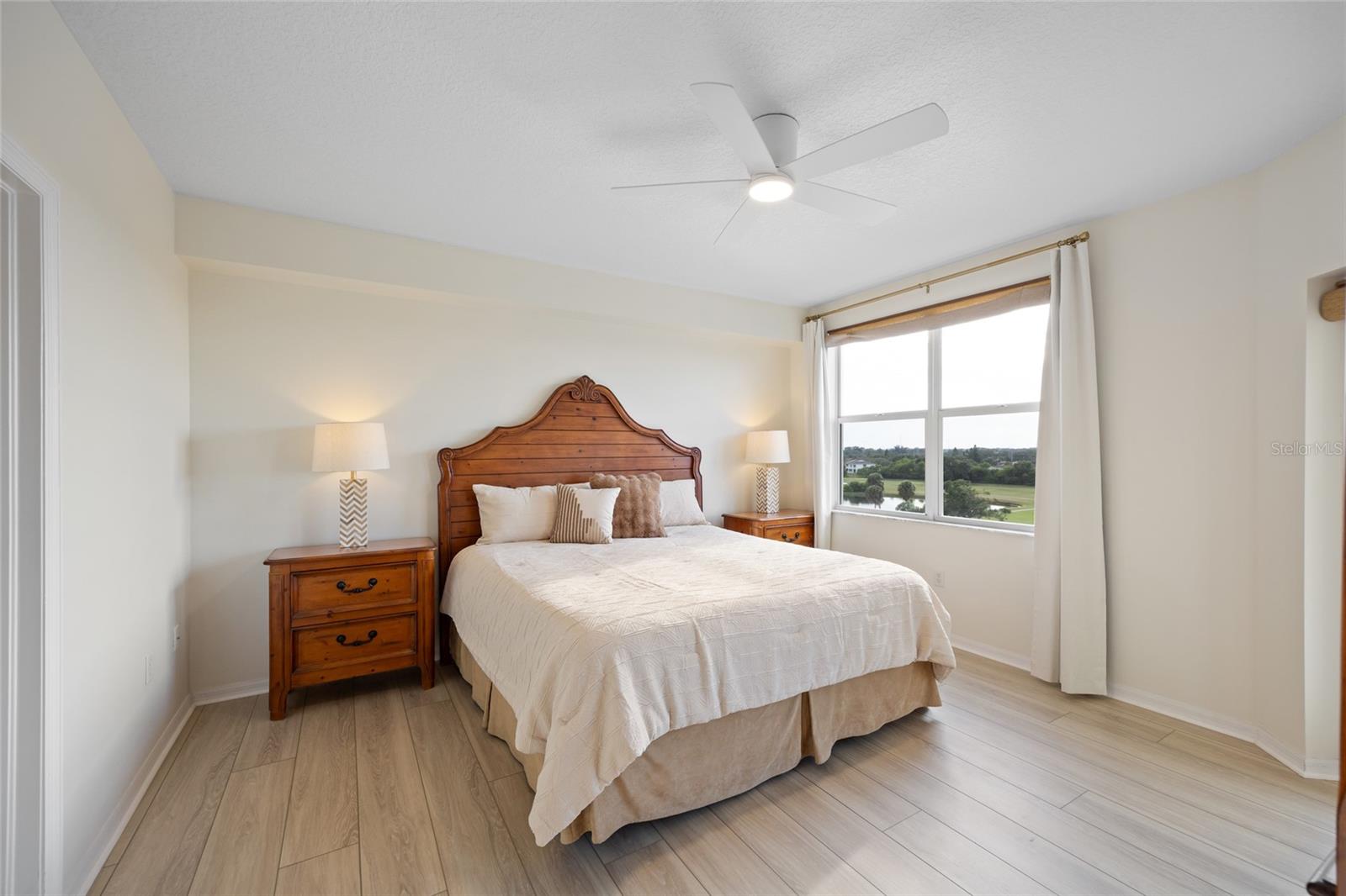 Image 14 of 34 For 1200 Country Club Drive 5402