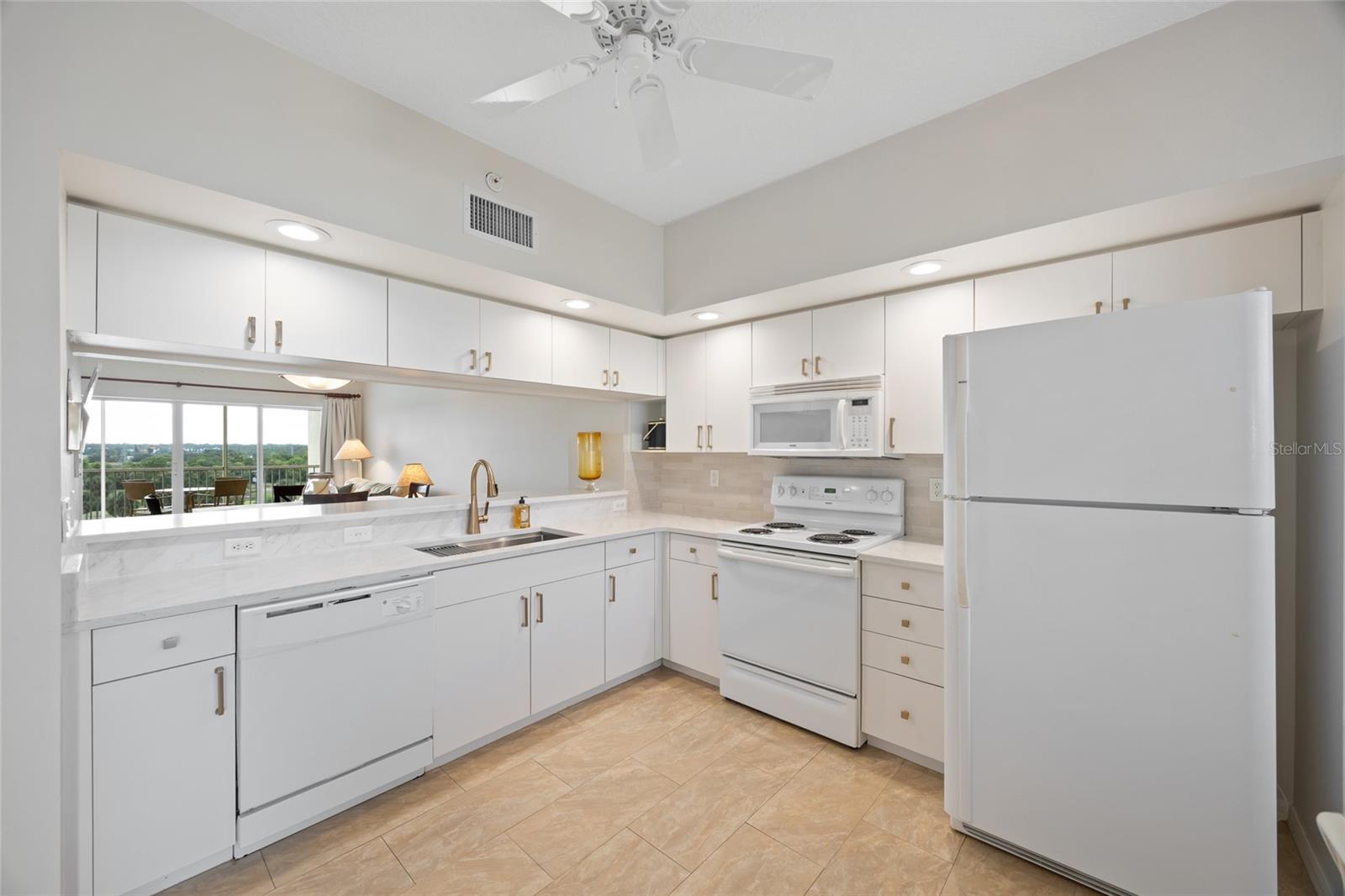 Image 6 of 34 For 1200 Country Club Drive 5402
