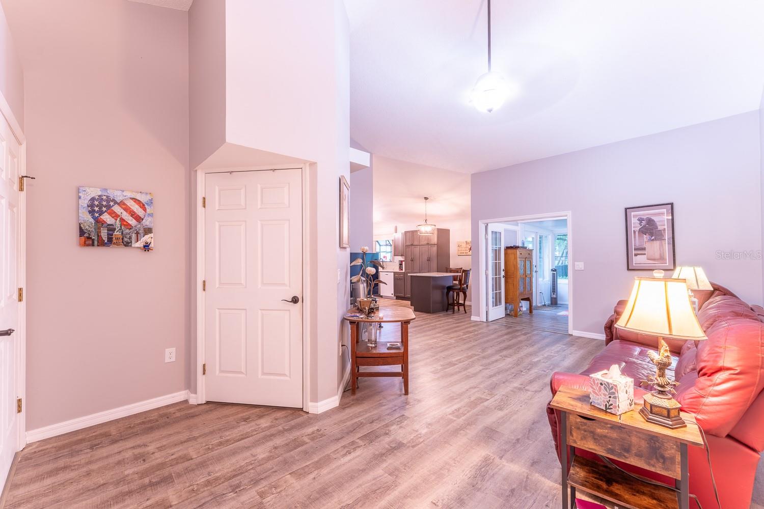 Image 10 of 48 For 8725 Rosemont Court