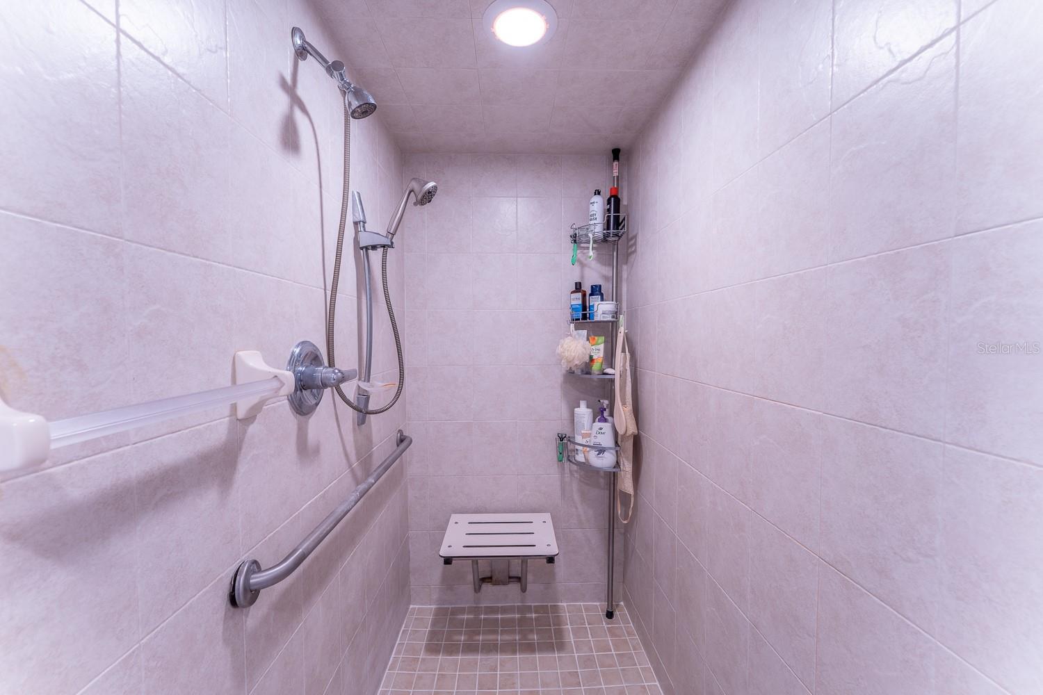 Image 26 of 48 For 8725 Rosemont Court