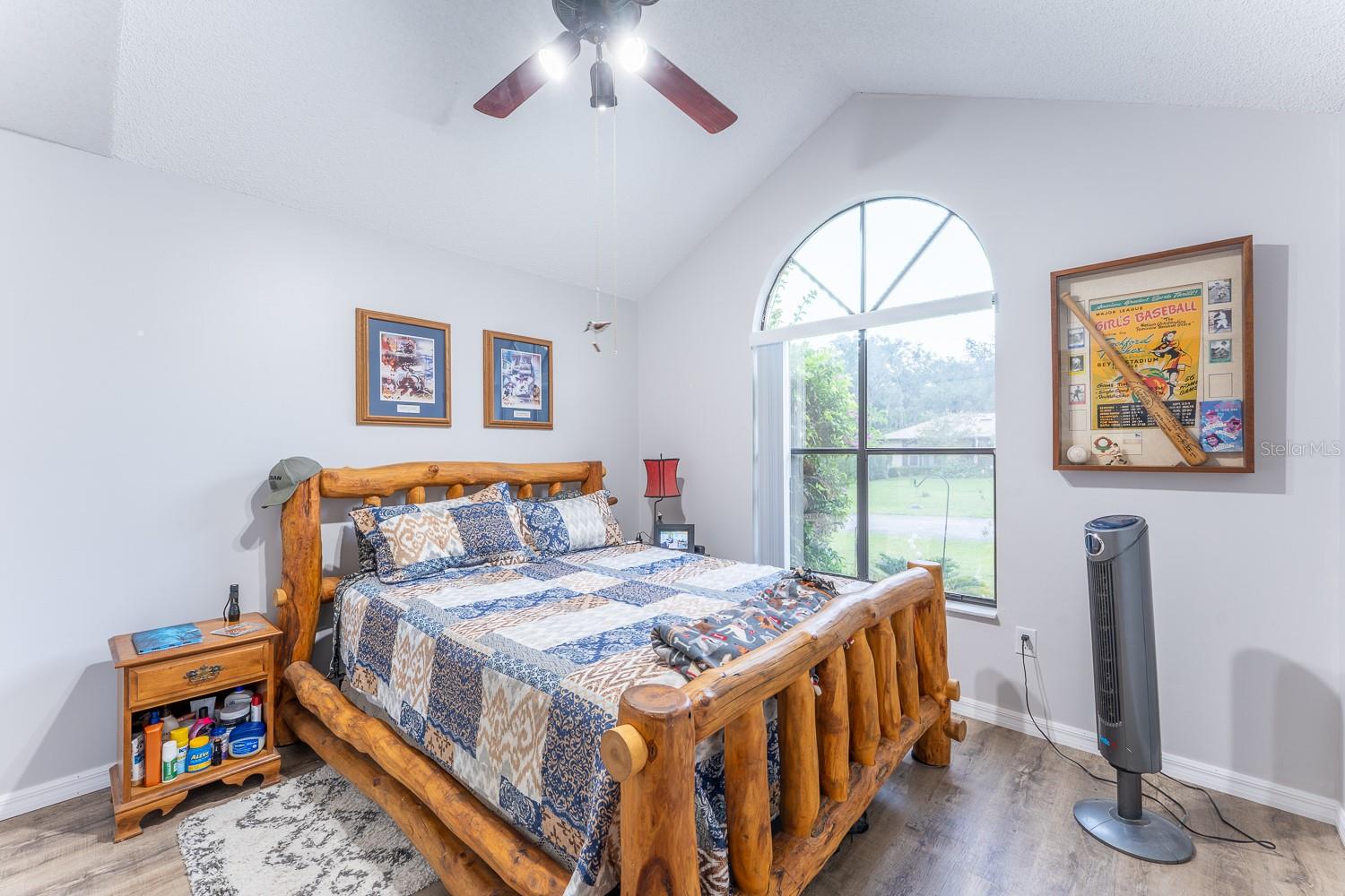 Image 28 of 48 For 8725 Rosemont Court