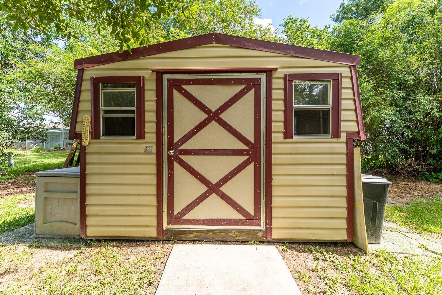 Image 41 of 48 For 8725 Rosemont Court