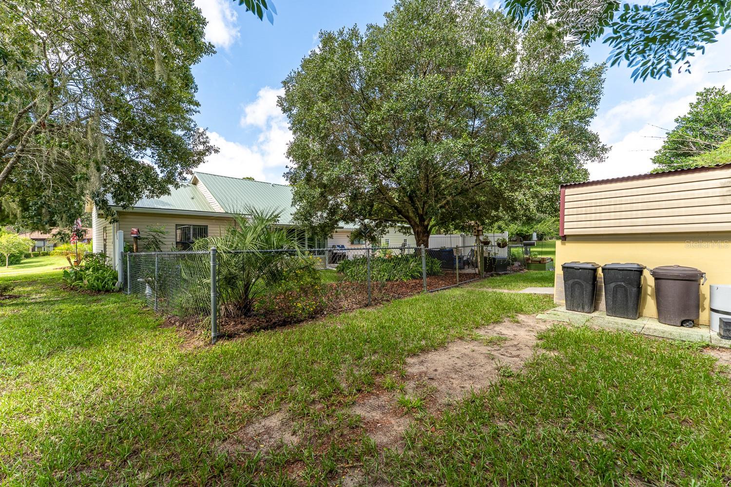 Image 42 of 48 For 8725 Rosemont Court