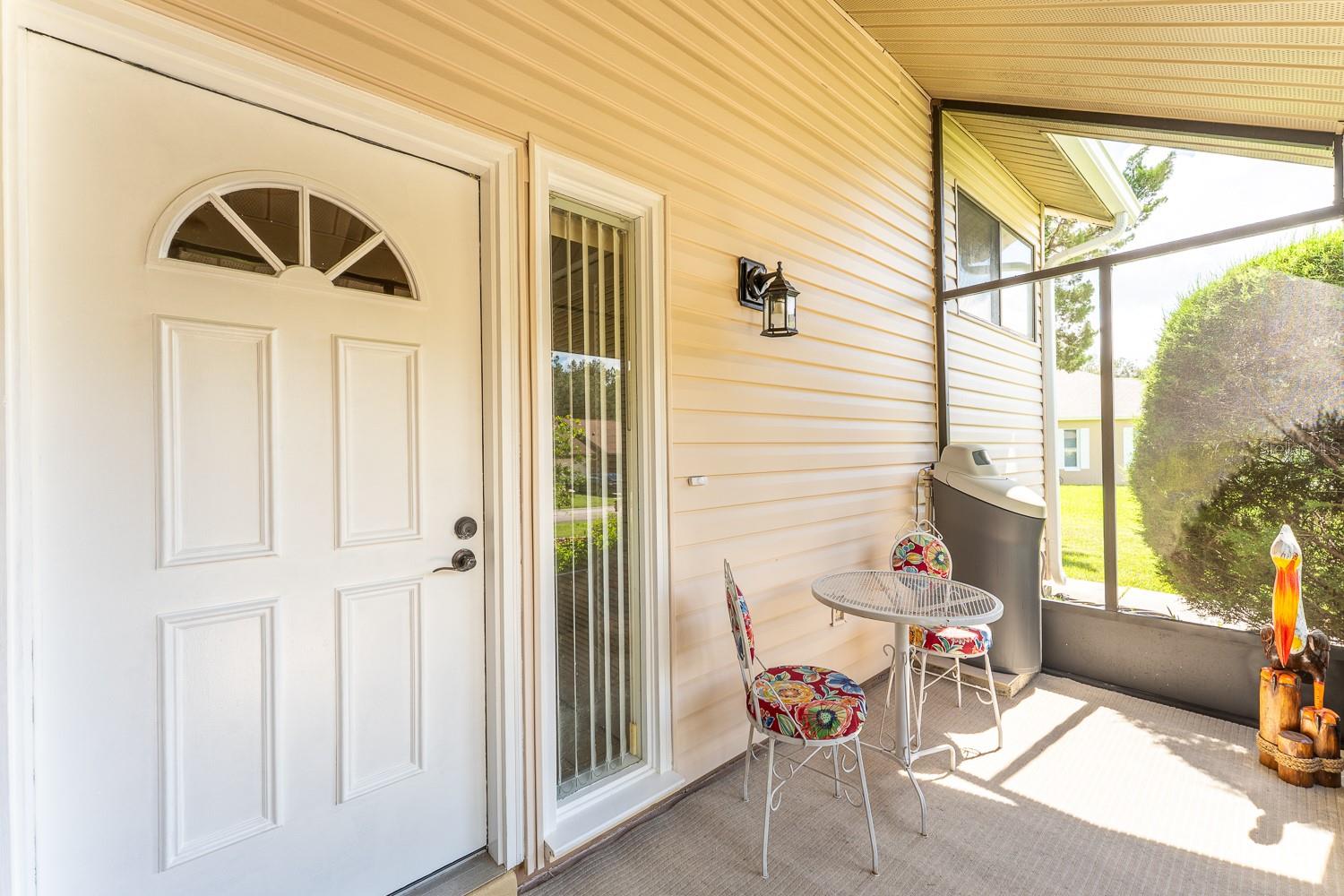 Image 8 of 48 For 8725 Rosemont Court