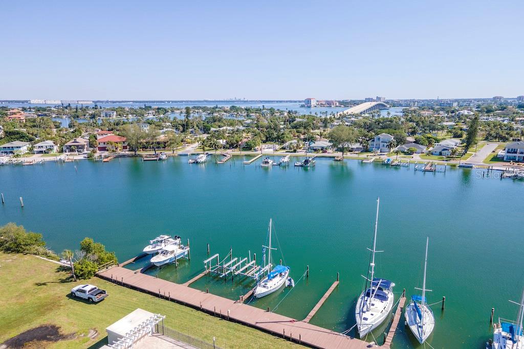Image 42 of 45 For 3200 Gulf Boulevard 205