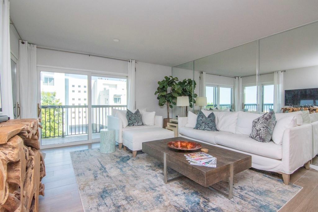 Image 6 of 45 For 3200 Gulf Boulevard 205
