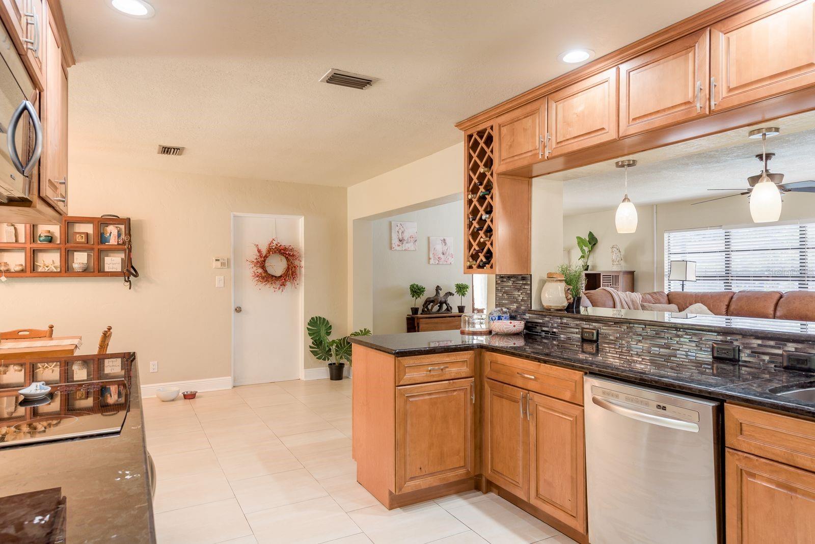 Image 15 of 52 For 8532 Kumquat Avenue