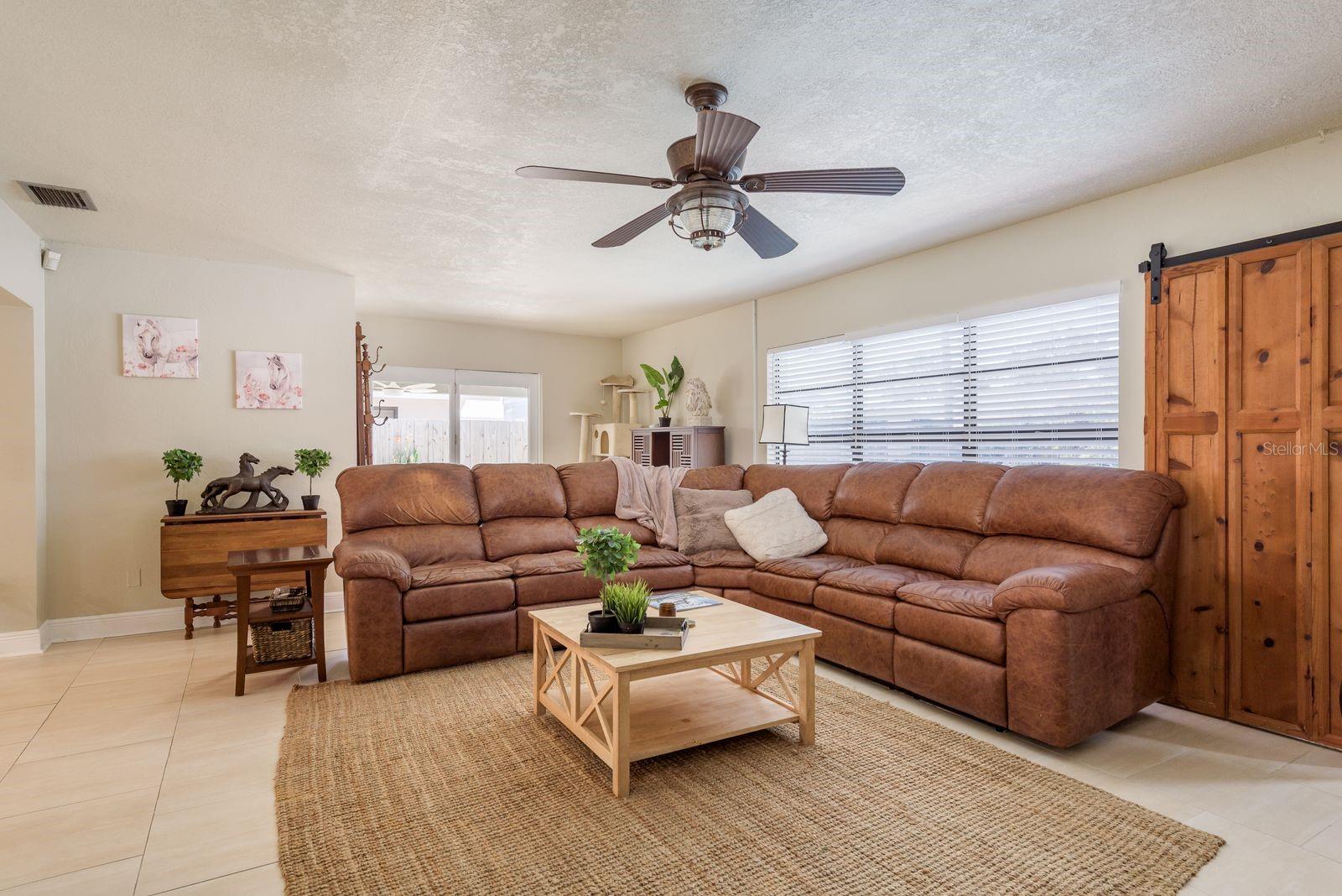 Image 18 of 52 For 8532 Kumquat Avenue