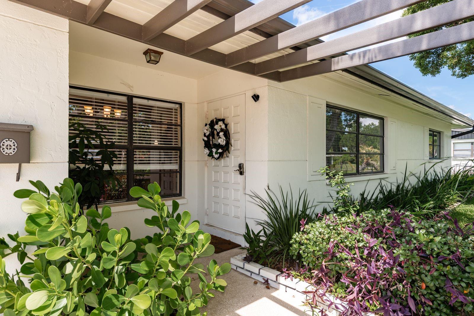 Image 2 of 52 For 8532 Kumquat Avenue