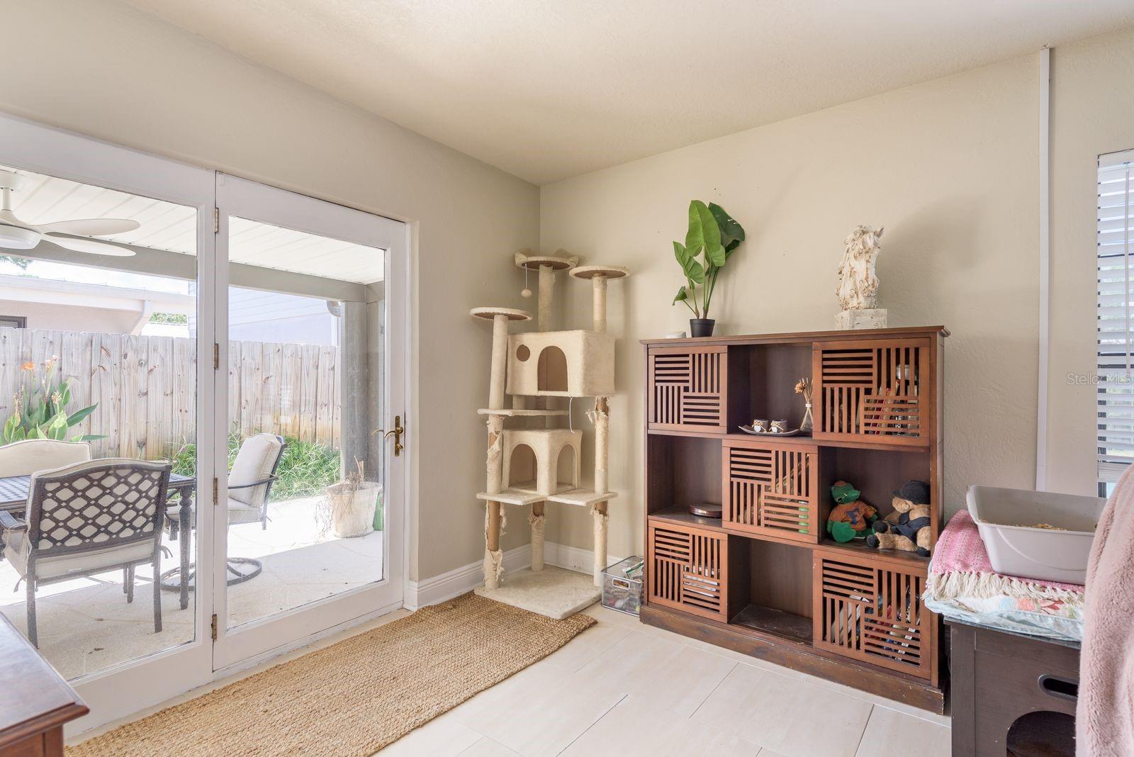 Image 21 of 52 For 8532 Kumquat Avenue