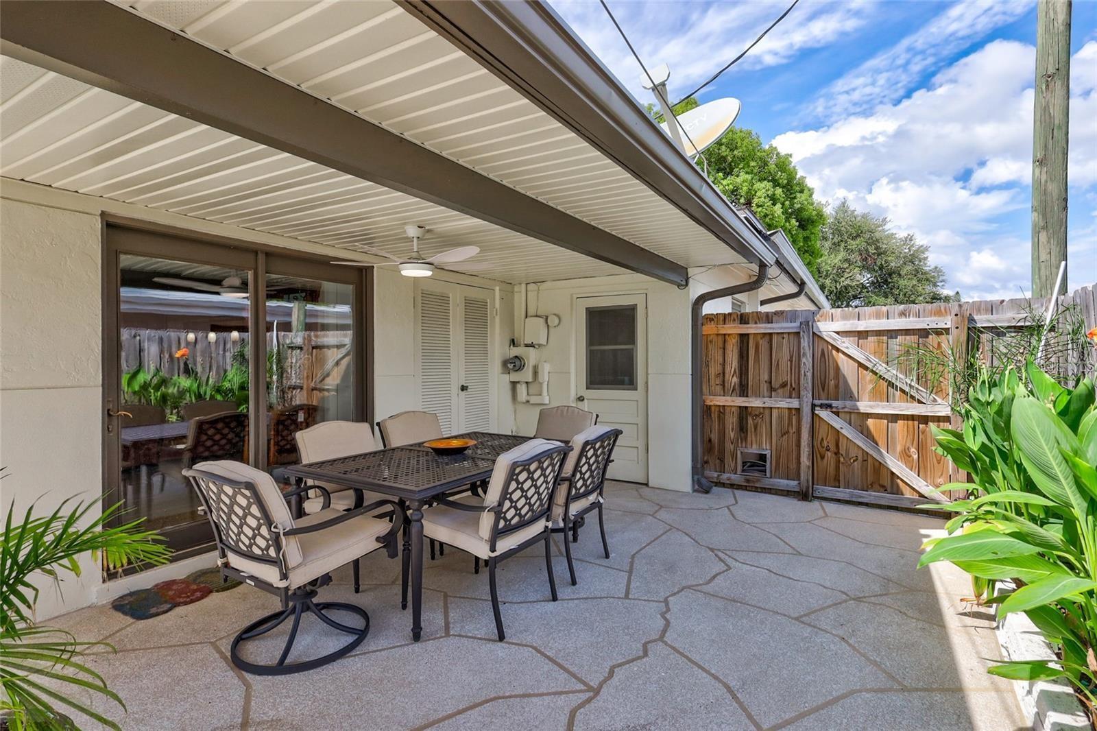 Image 22 of 52 For 8532 Kumquat Avenue