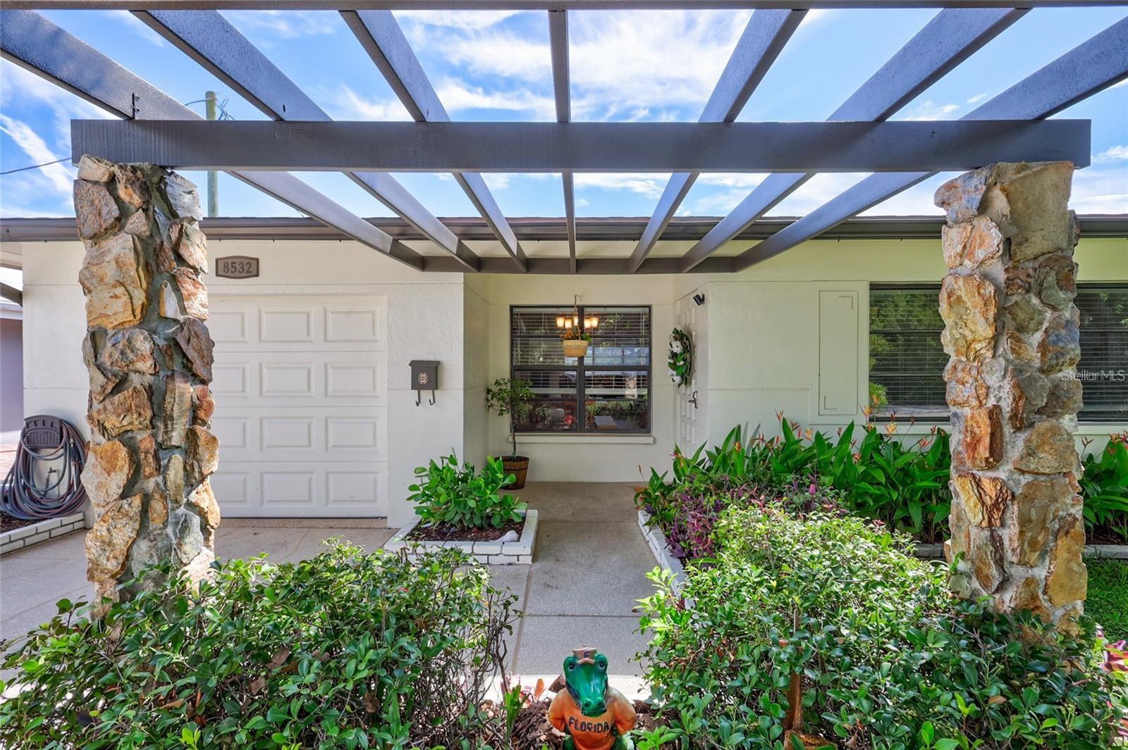 Image 3 of 52 For 8532 Kumquat Avenue